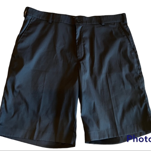 Nike Golf Shorts - Picture 1 of 5